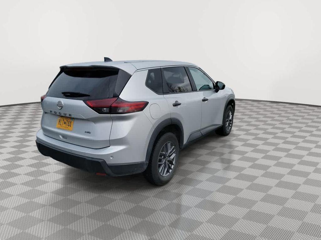used 2024 Nissan Rogue car, priced at $22,722