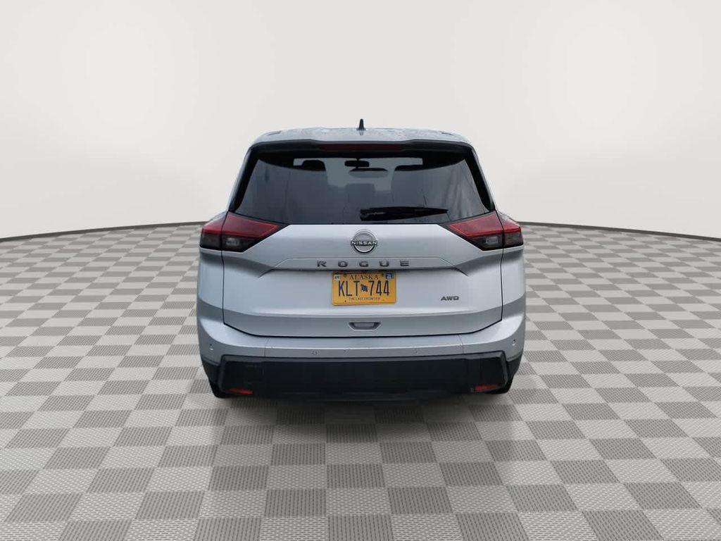 used 2024 Nissan Rogue car, priced at $22,722