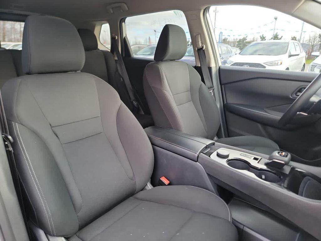 used 2024 Nissan Rogue car, priced at $24,742