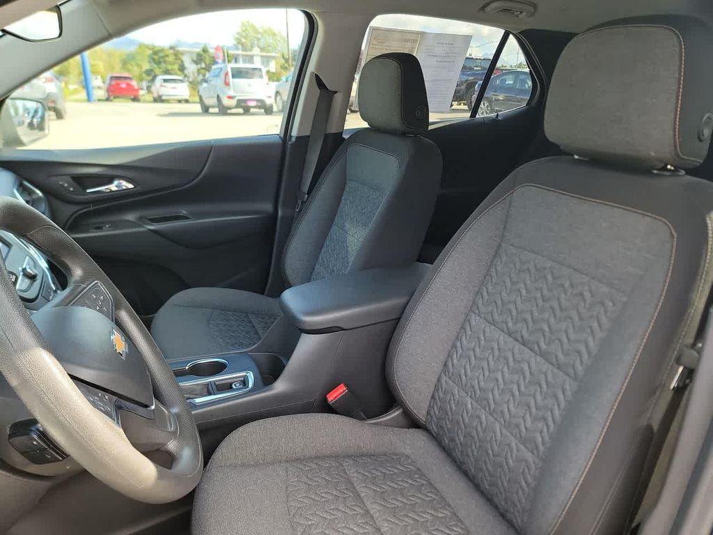 used 2022 Chevrolet Equinox car, priced at $23,832