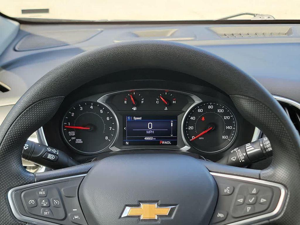 used 2022 Chevrolet Equinox car, priced at $23,832