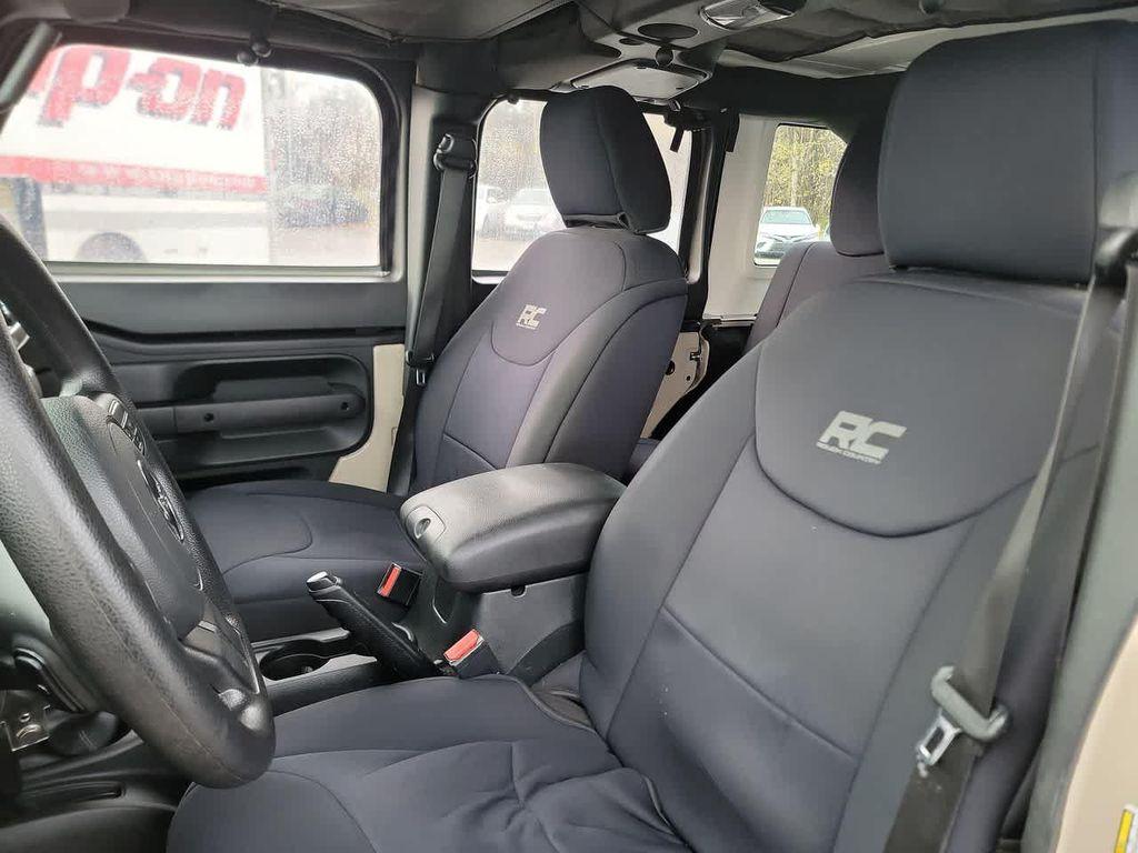 used 2016 Jeep Wrangler Unlimited car, priced at $18,881