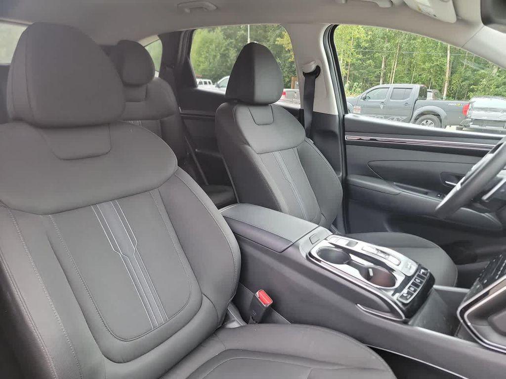 used 2024 Hyundai TUCSON Hybrid car, priced at $30,126