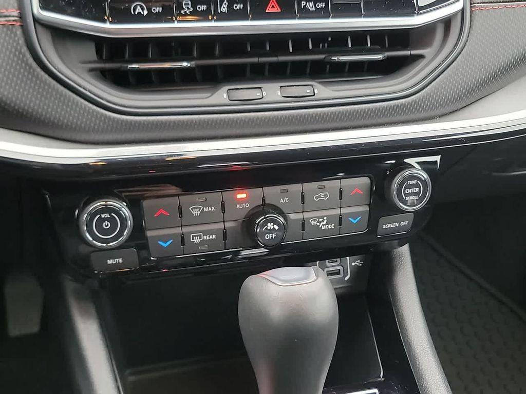 used 2024 Jeep Compass car, priced at $28,982