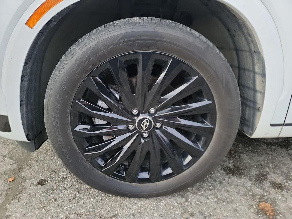 used 2025 Hyundai Palisade car, priced at $47,899