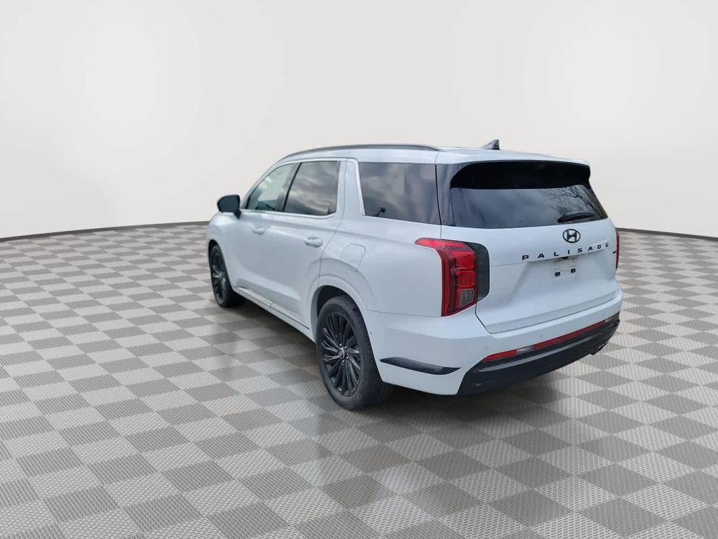 used 2025 Hyundai Palisade car, priced at $47,899