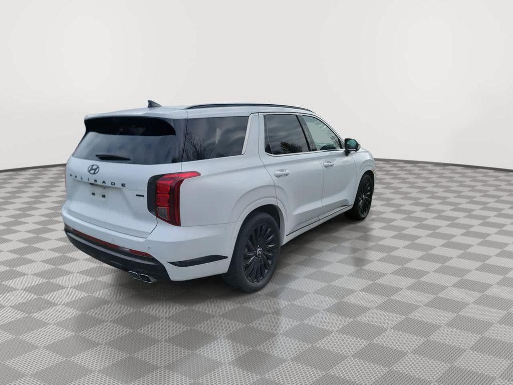 used 2025 Hyundai Palisade car, priced at $47,899