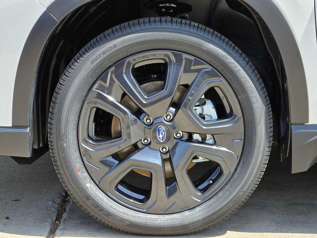 new 2025 Subaru Ascent car, priced at $50,679