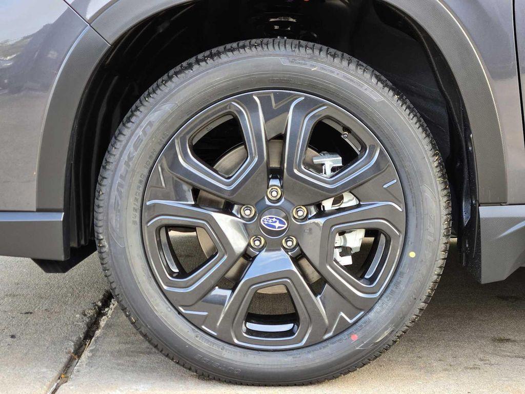 new 2025 Subaru Ascent car, priced at $51,378