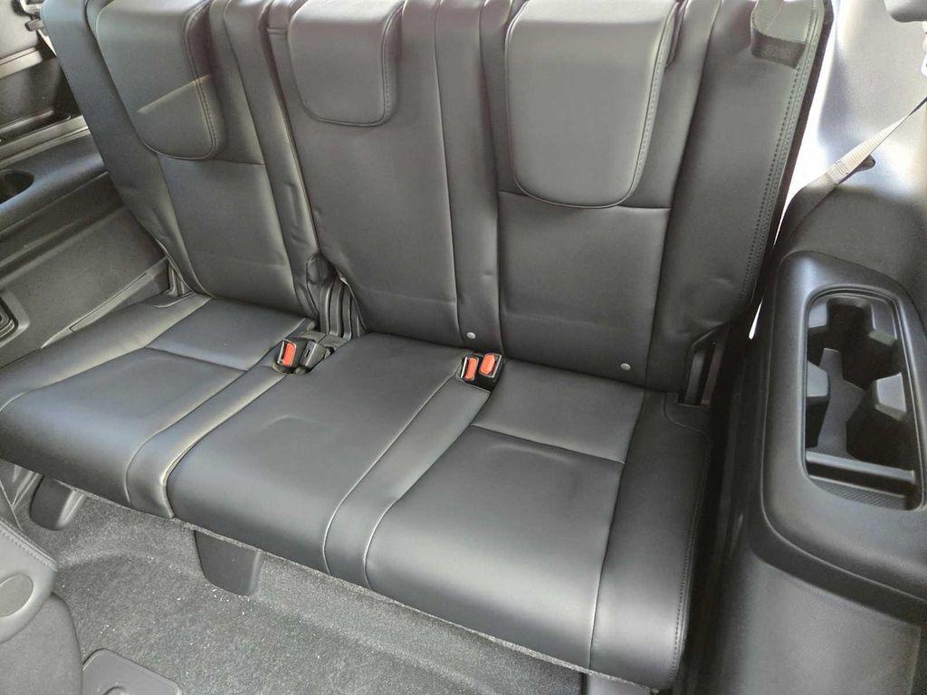 new 2025 Subaru Ascent car, priced at $51,378