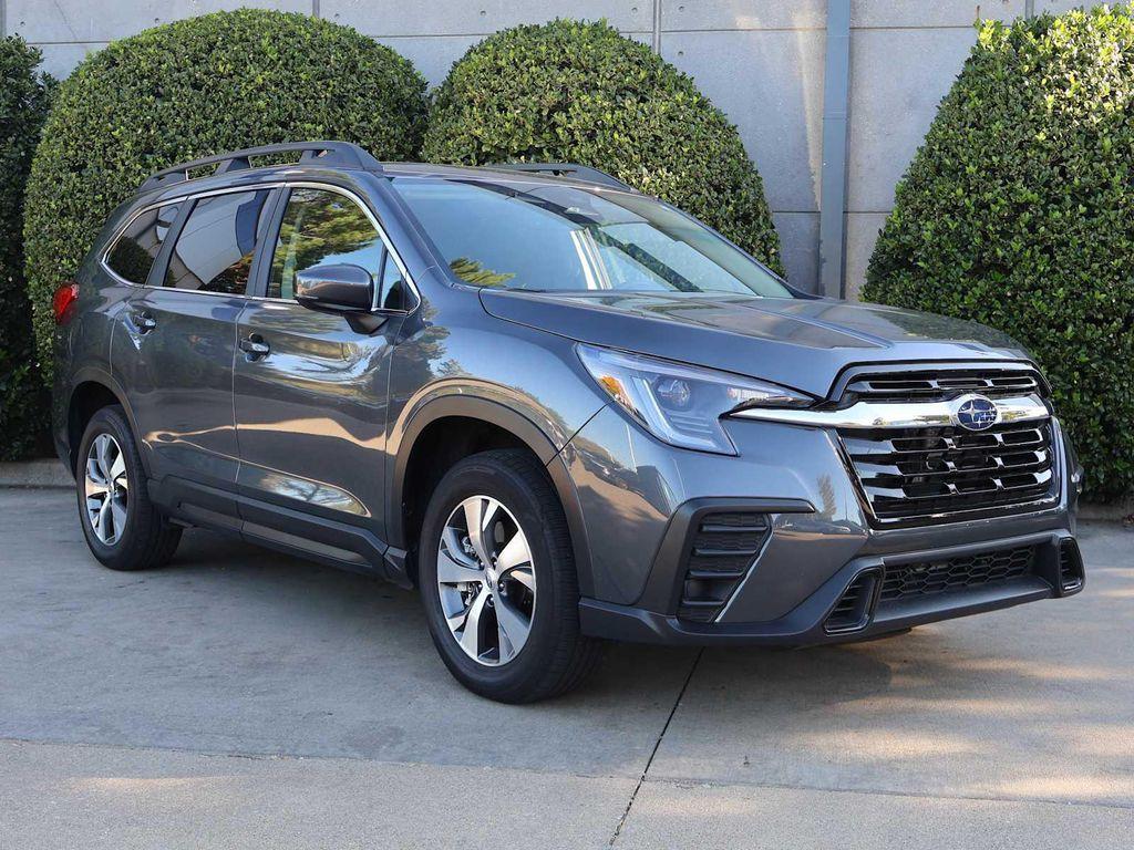 used 2025 Subaru Ascent car, priced at $36,991