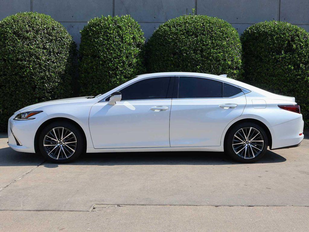 used 2024 Lexus ES 350 car, priced at $41,991