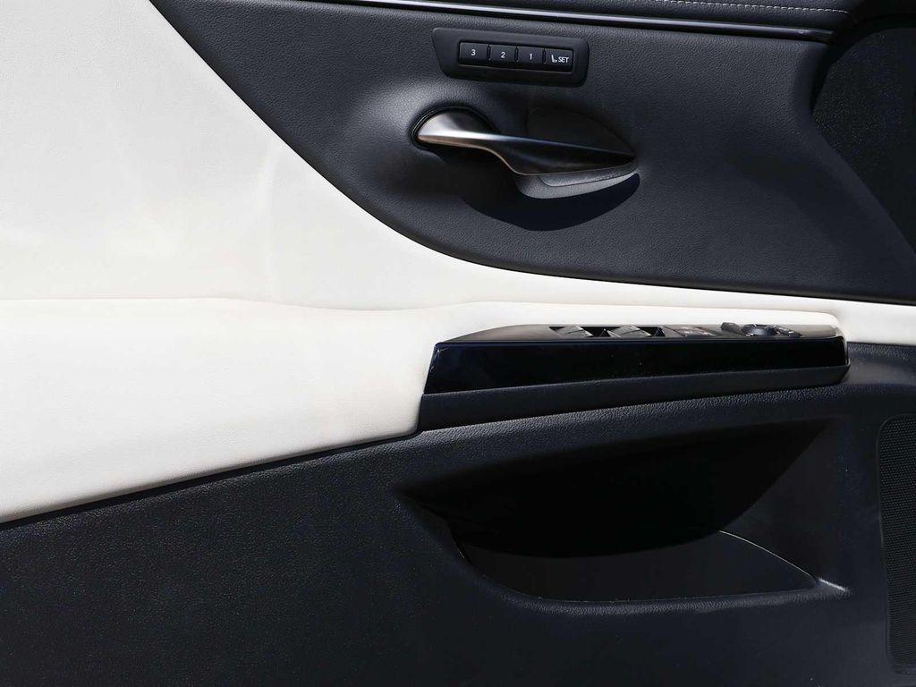 used 2024 Lexus ES 350 car, priced at $41,991