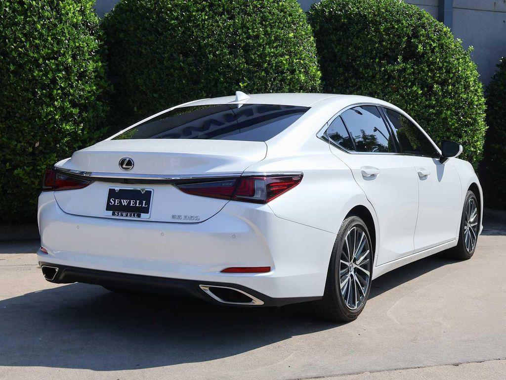 used 2024 Lexus ES 350 car, priced at $41,991