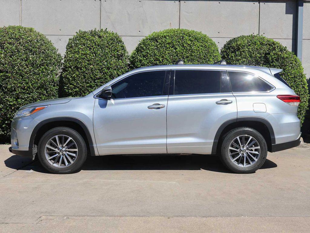 used 2018 Toyota Highlander car, priced at $24,495