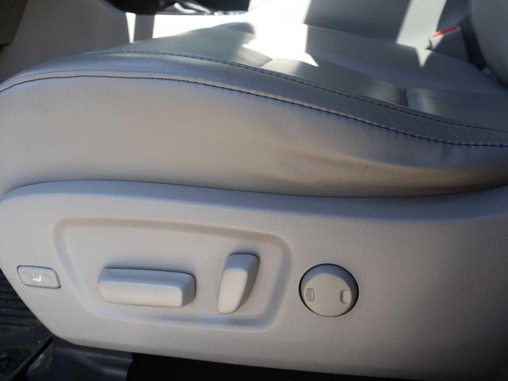 used 2018 Toyota Highlander car, priced at $24,495