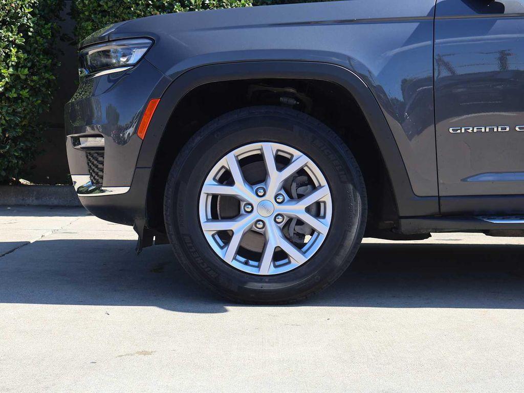 used 2021 Jeep Grand Cherokee L car, priced at $27,388