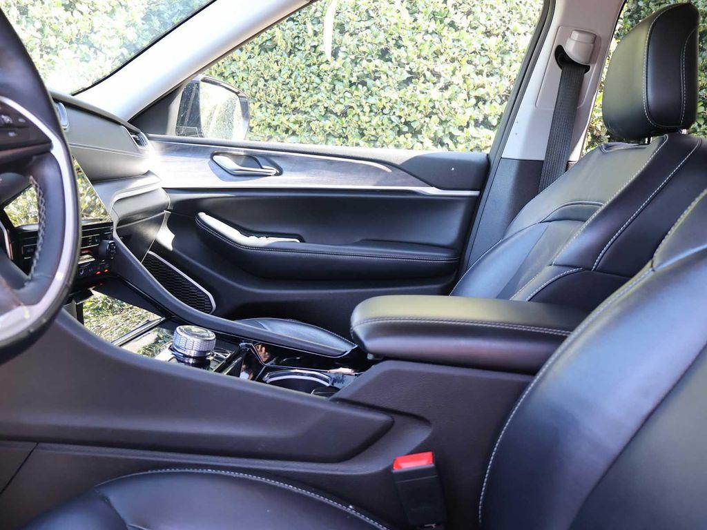 used 2021 Jeep Grand Cherokee L car, priced at $27,388