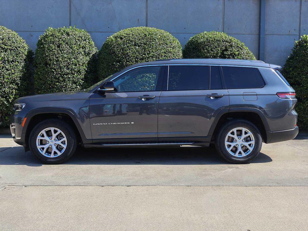 used 2021 Jeep Grand Cherokee L car, priced at $27,388