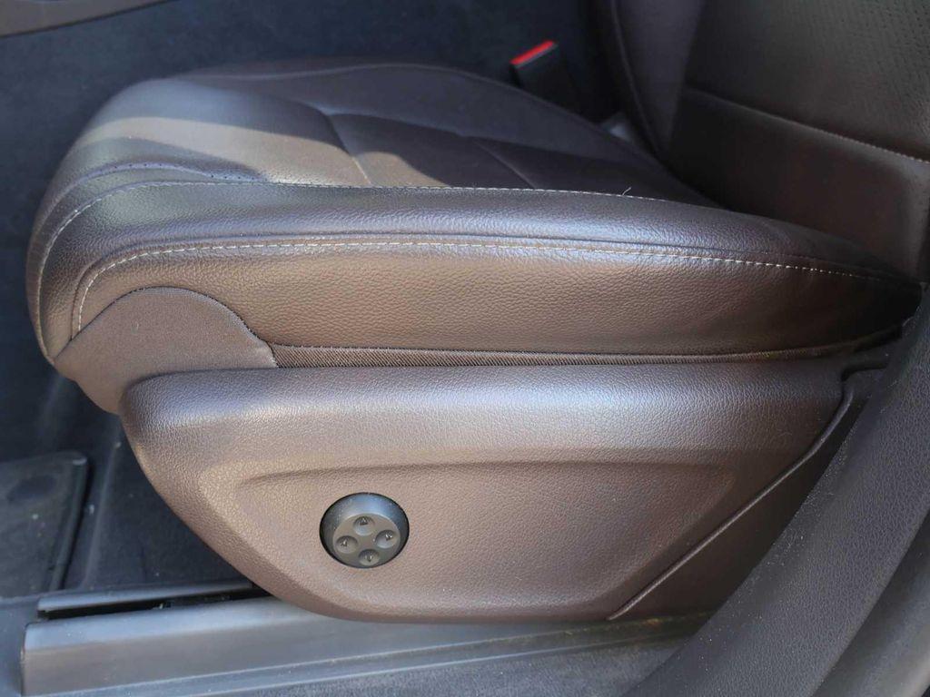 used 2020 Mercedes-Benz GLE 450 car, priced at $30,991