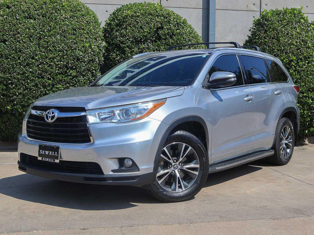 used 2016 Toyota Highlander car, priced at $15,991