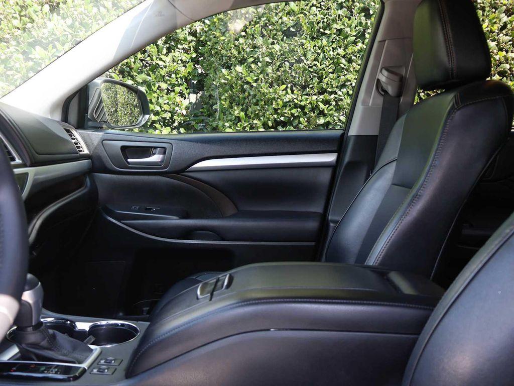 used 2016 Toyota Highlander car, priced at $15,991