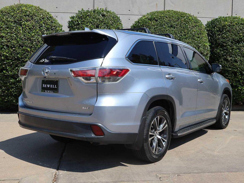 used 2016 Toyota Highlander car, priced at $15,991