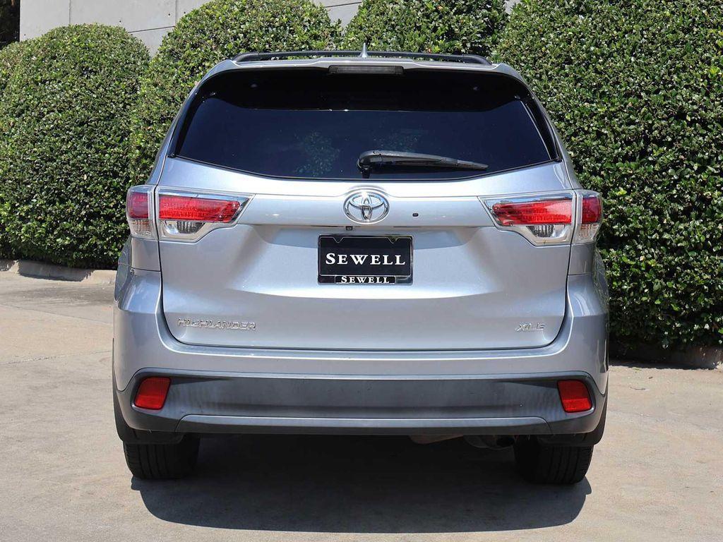 used 2016 Toyota Highlander car, priced at $15,991