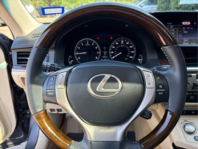 used 2015 Lexus ES 350 car, priced at $20,991