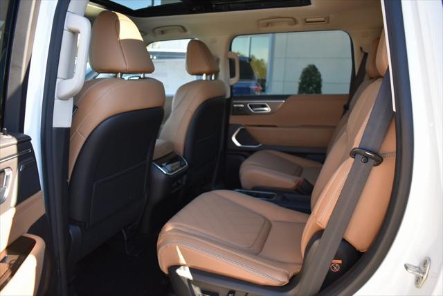 new 2025 INFINITI QX80 car, priced at $96,940