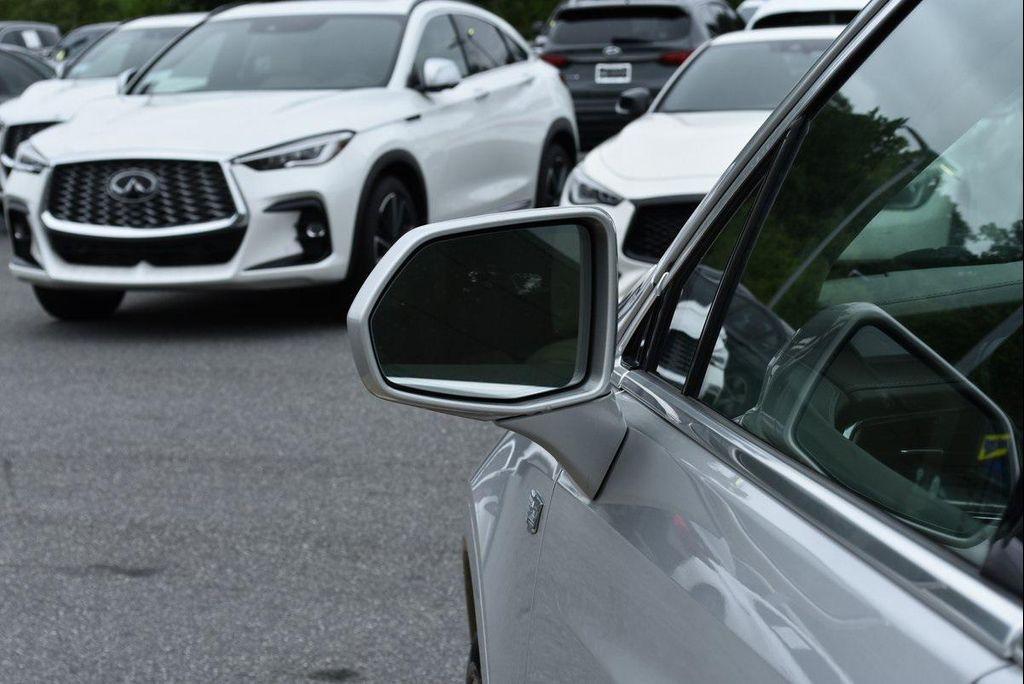 used 2018 Cadillac XT5 car, priced at $14,899