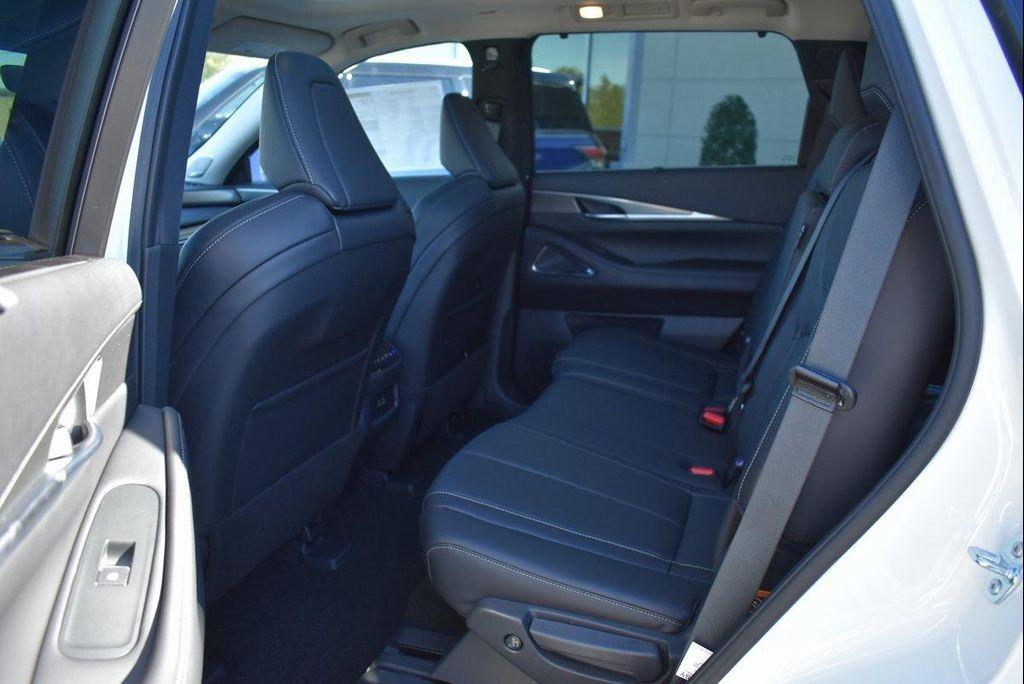 new 2025 INFINITI QX60 car, priced at $49,551