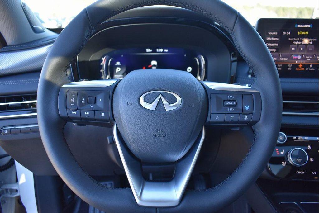 new 2025 INFINITI QX60 car, priced at $49,551