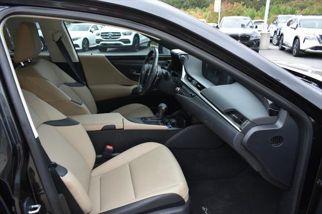 used 2021 Lexus ES 350 car, priced at $31,850