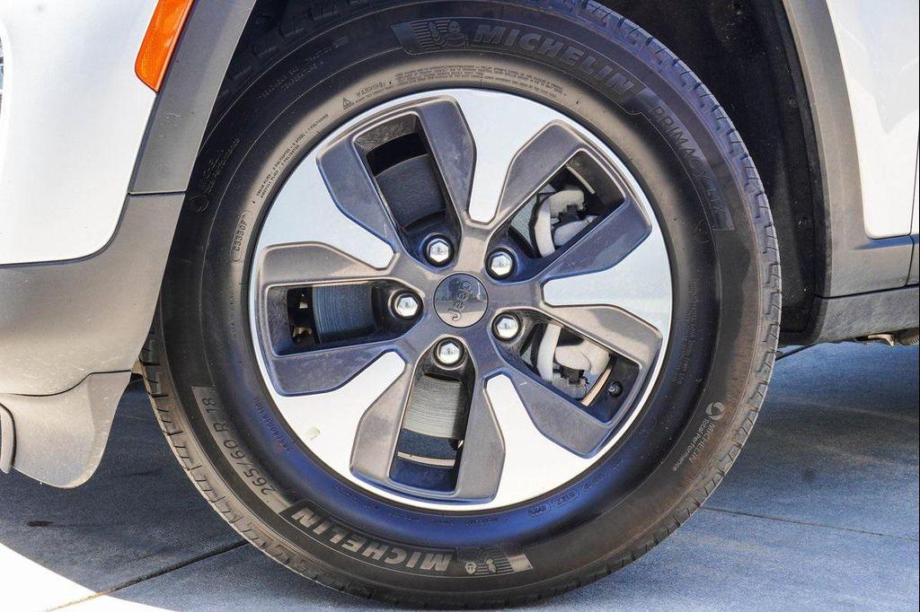 used 2024 Jeep Grand Cherokee 4xe car, priced at $25,990