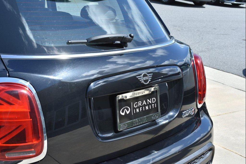 used 2024 MINI Hardtop car, priced at $22,350