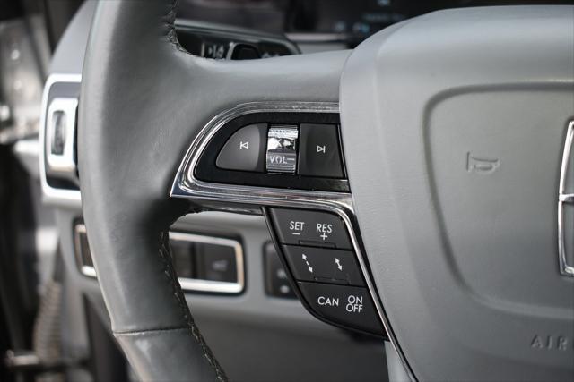 used 2020 Lincoln Navigator car, priced at $37,960