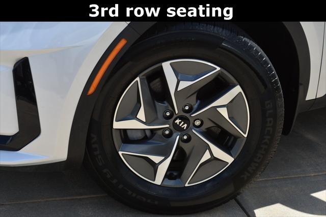 used 2021 Kia Sorento Hybrid car, priced at $24,086