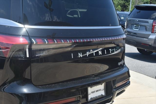 new 2025 INFINITI QX80 car, priced at $93,464