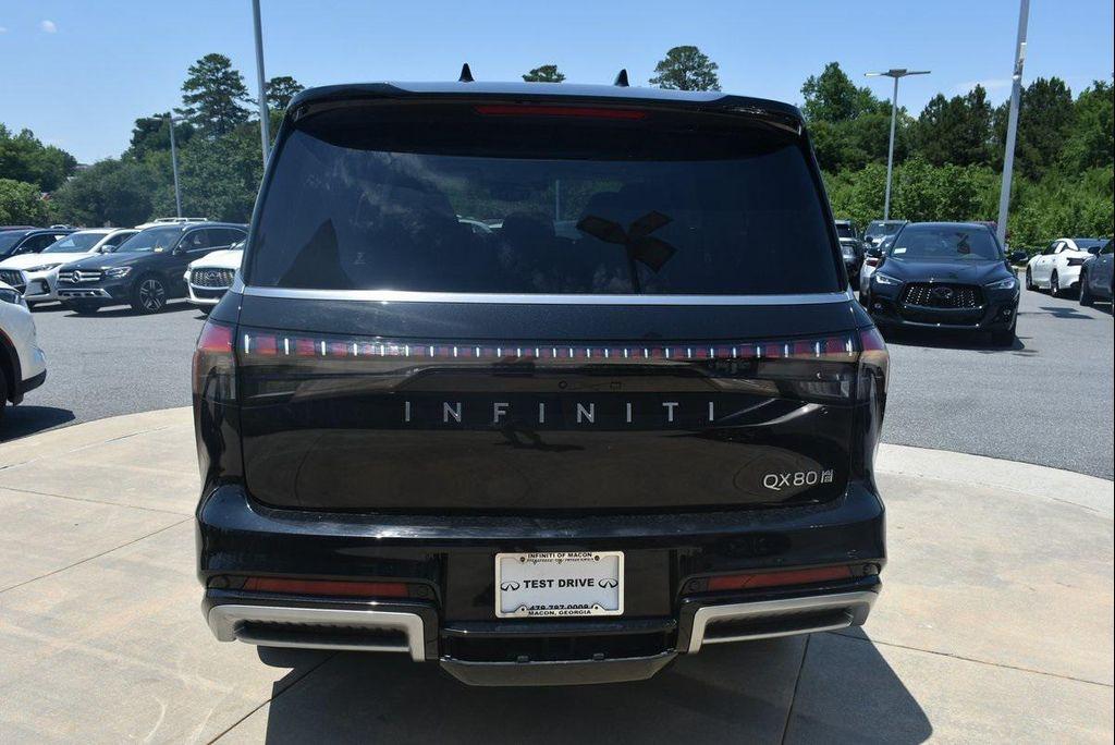 new 2025 INFINITI QX80 car, priced at $84,380
