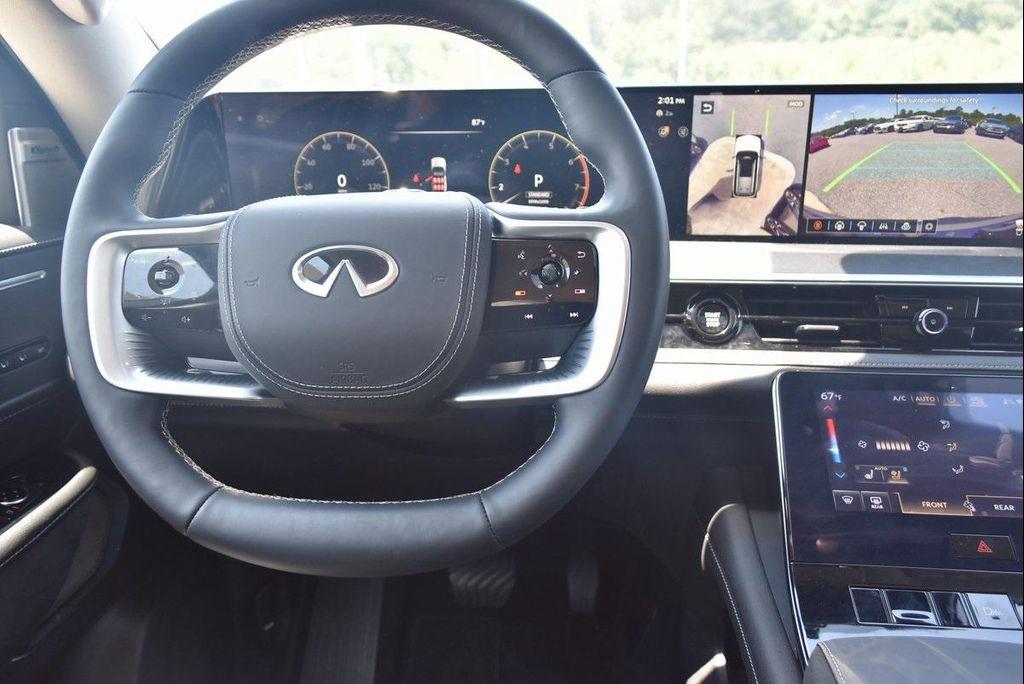 new 2025 INFINITI QX80 car, priced at $84,380