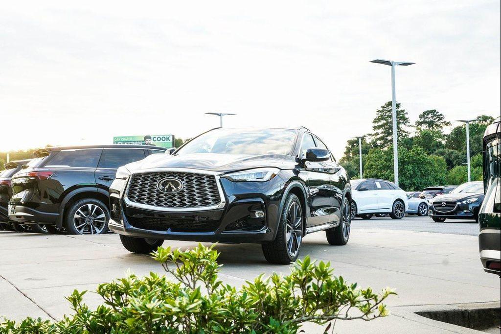 used 2025 INFINITI QX55 car, priced at $40,790