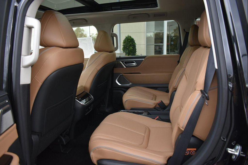 new 2025 INFINITI QX80 car, priced at $87,464