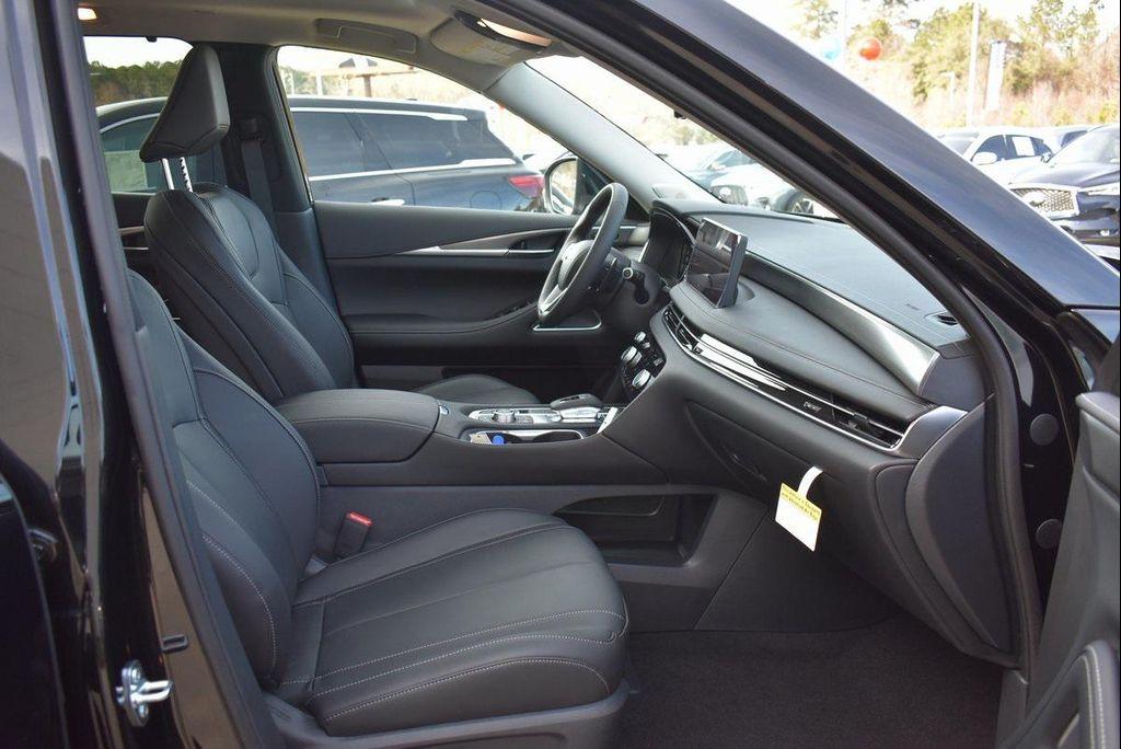 new 2025 INFINITI QX60 car, priced at $49,545