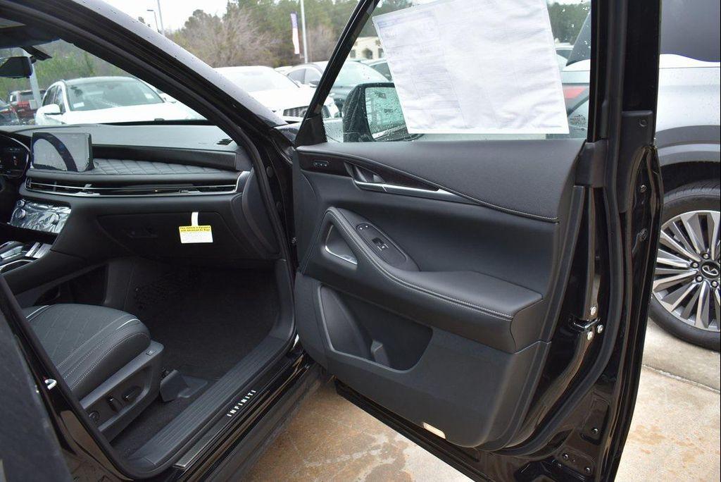new 2025 INFINITI QX60 car, priced at $58,991