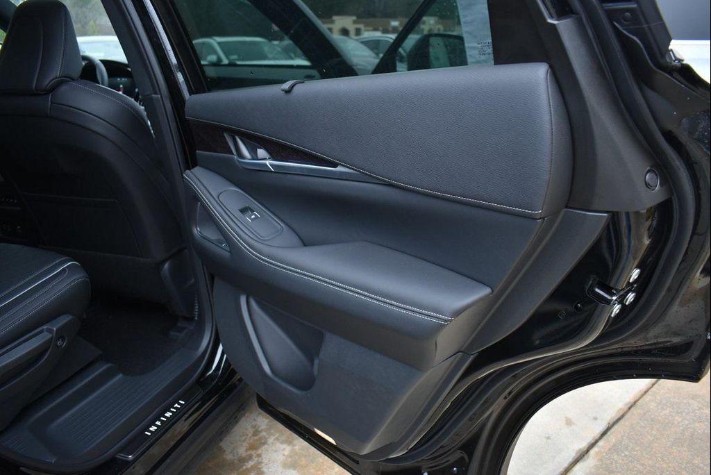 new 2025 INFINITI QX60 car, priced at $58,991