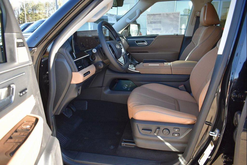 new 2025 INFINITI QX80 car, priced at $87,464