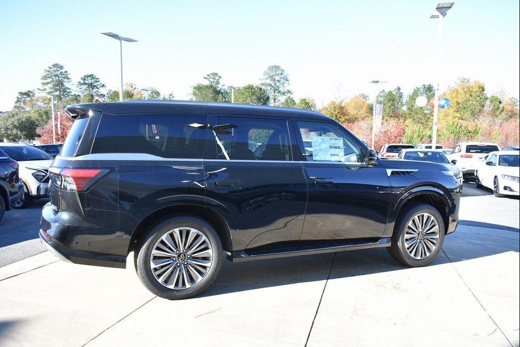 new 2025 INFINITI QX80 car, priced at $87,464