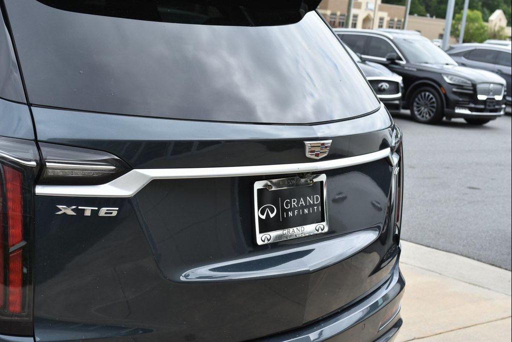 used 2020 Cadillac XT6 car, priced at $28,299