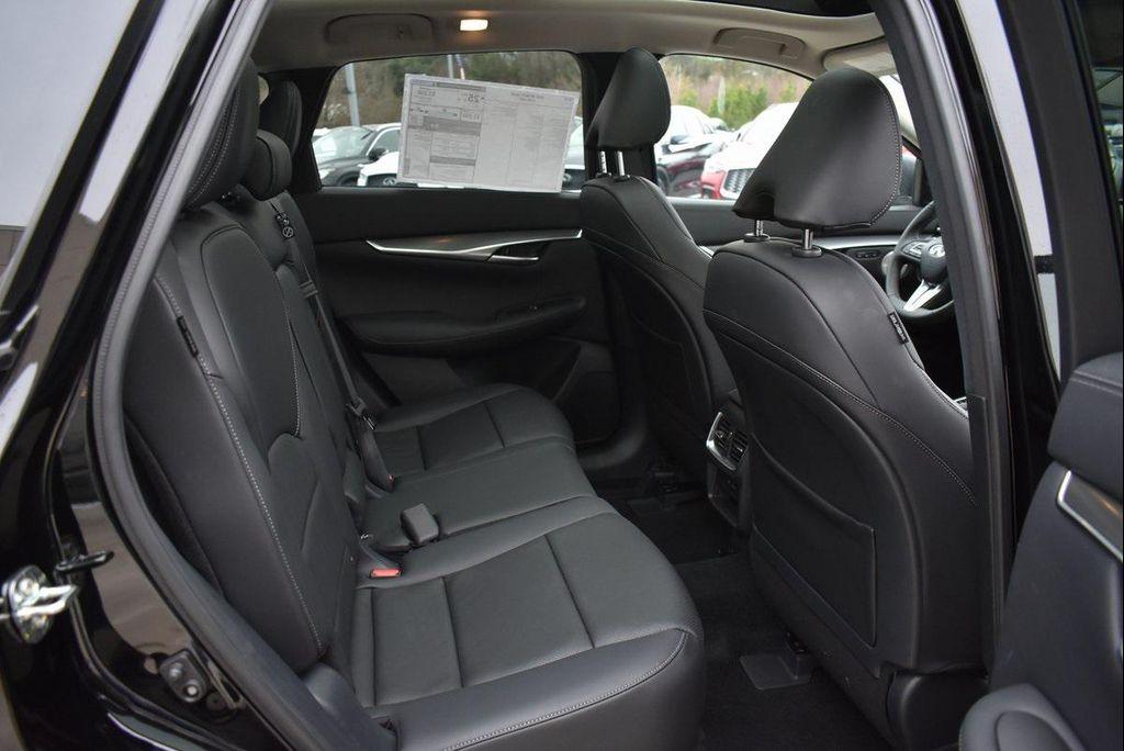 new 2025 INFINITI QX50 car, priced at $39,270